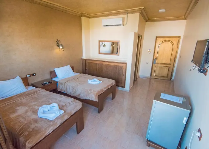 Dahab Holiday Hotel Panzió 3*